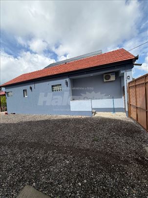 Kuća 60m2 za izdavanje ,Jabuka