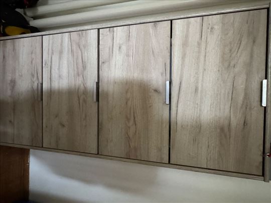 Povoljno ormar I cipelarnik