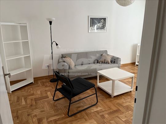 Šumice, renoviran, komforan, svetao stan