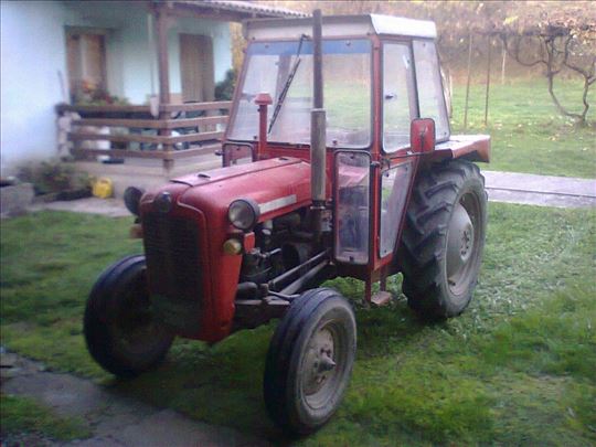 Traktor IMT 539De Luxe