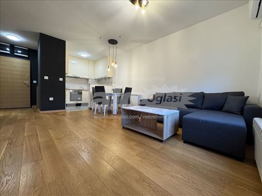  Prodajem stan 47m² – Zemunske kapije 