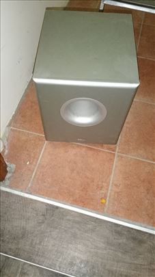 Aktivni subvufer Heco Taurus 512A