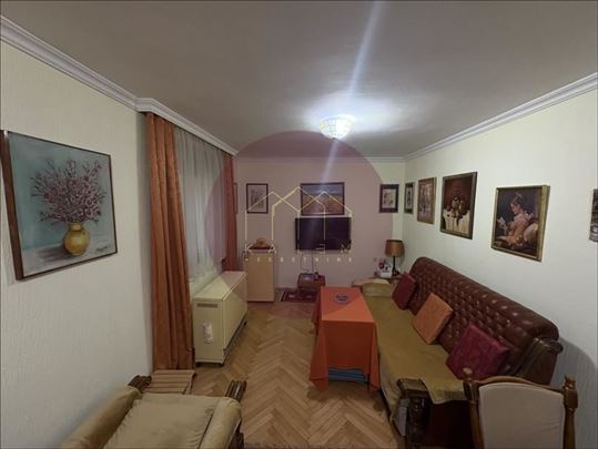 Beograd, Voždovac, Lekino brdo - Miklošićeva, odma