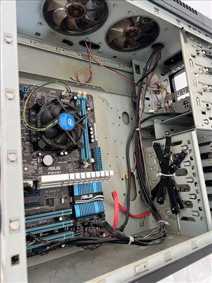 Chieftec Dragon kuciste -polukonfiguracija Asus PB