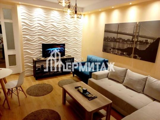 Dorćol | Lux renoviran 2.0 | Odmah useljiv