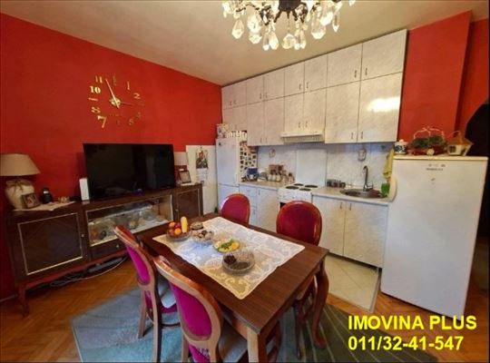 Kneževac - Kneževačka 43m2