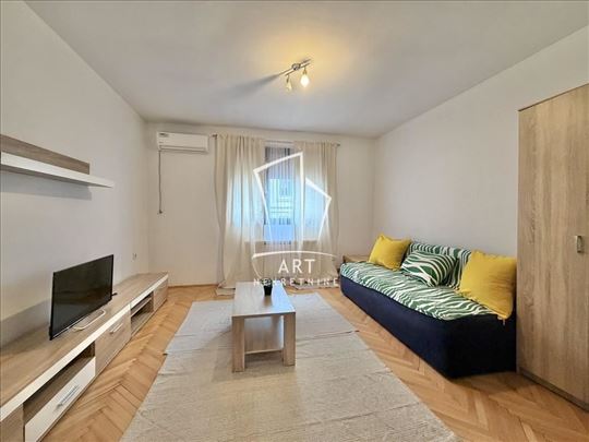 Lion, Kajmakčalanska, mereno 32m2 ID#13839