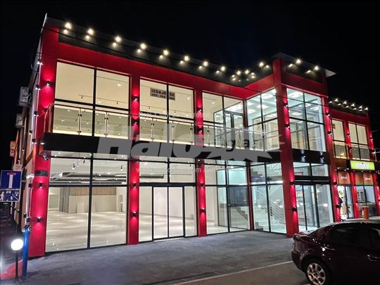 LUX Lokal na najfrekventnijoj ulici