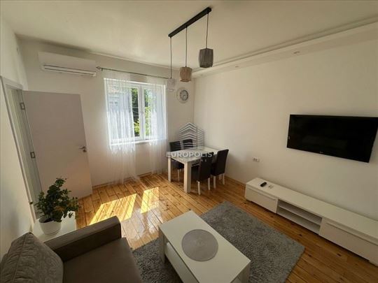 Maleška, Senjak, Savski Venac