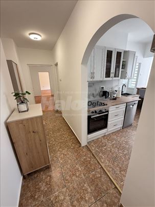 Poslovni prostor, Tošin bunar/Pariske komune, 60m2