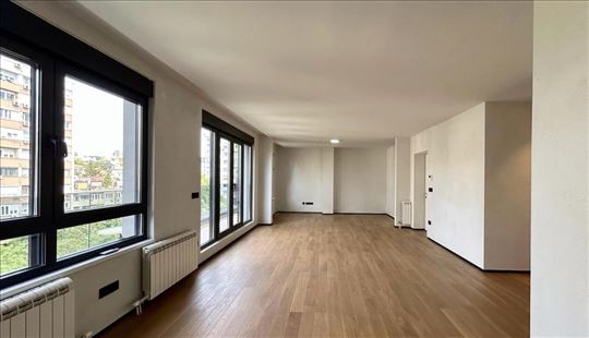 Prefinjen 4.0 Penthouse na Vračaru, na prodaju