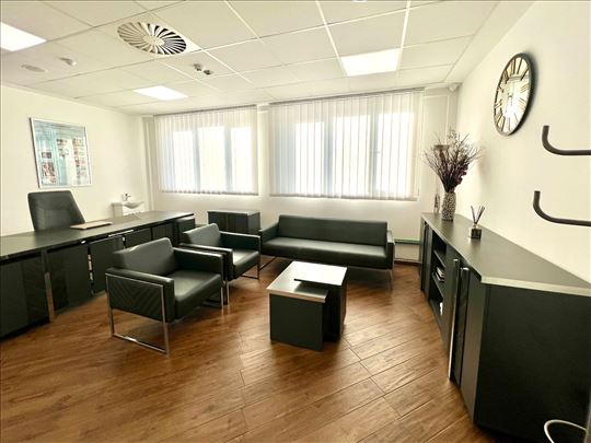 Prodajem komplet kancelarijski nameštaj