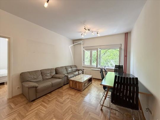 Renoviran 2.0 stan ,odlična lokacija ID#14888