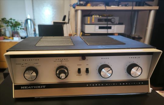 Heathkit AA-32 – vintage lampaško pojačalo (tube a