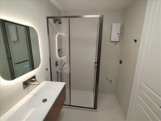 Montiranje tuš kabina