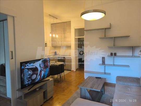 Namešten 1,5 stan u Stepi