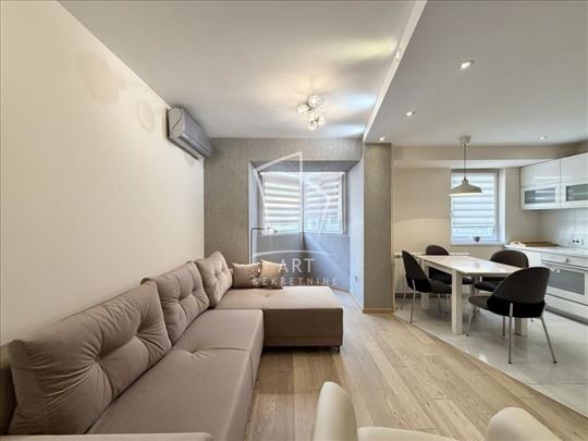 Renoviran, namešten stan, Nbgd ID#14250