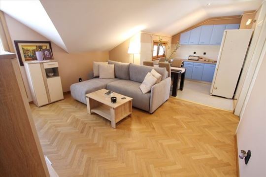 Top lokacija, 3 spavaće, Dorćol, ID 2975