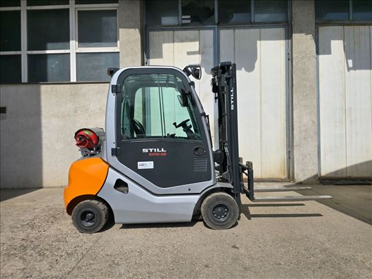 Viljuškar Still RX70-25T 2014 Gas garancija