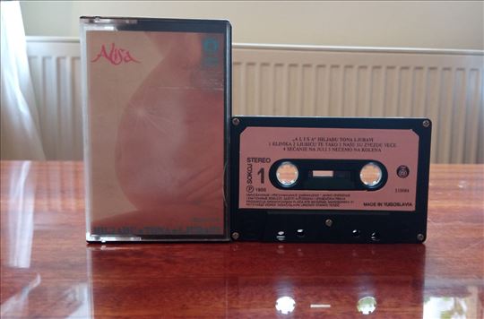 Alisa - Hiljadu tona ljubavi ( PGPRTB 1988 ) 