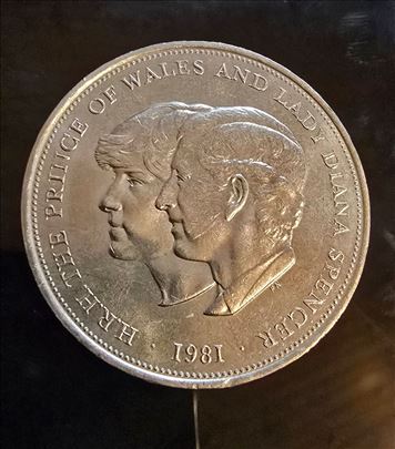 Engleski srebrenjak 1981 Elizabeth II lady Diana