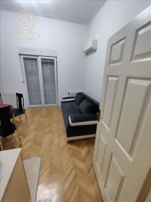 Izdavanje 1.5 stan na Grbavici