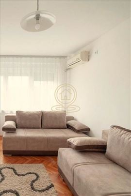 Izdavanje Novi Sad – Jednosoban stan 33 m², Grbavi