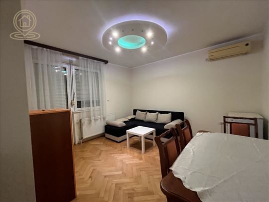 Izdavanje stanova Novi Sad – Namešten dvosoban sta