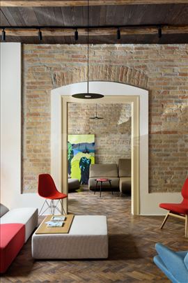 Jedinstveni poslovni prostor u Višegradsko 