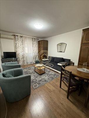 Jednoiposoban komforan stan od 42 m², Bubanj, Krag