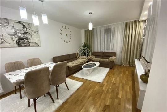 Luksuzan trosoban stan 66 m² – novogradnja, komple