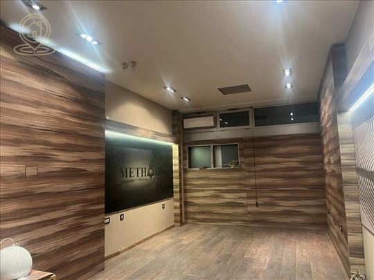 Na prodaju lokal - 116m2 - Novo naselje