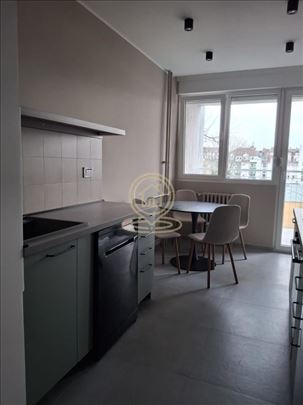 Neuseljavan Poslovni prostor 63 m² Podbara, Kej | 
