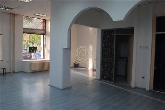 Poslovni prostor za izdavanje, Centar, Kragujevac,