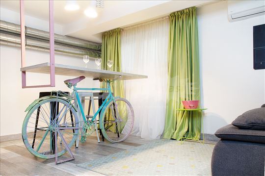 Prodaja 5 izdeljenih i uknjiženih stanova 