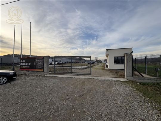 Prodaja placa sa započetom halom u Kragujevcu – 80