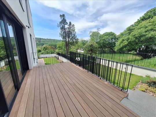 Senjak, Banjičkih žrtava, vila od 292 m2 ID#36427
