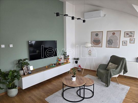 Stan,Novi Sad,Petrovaradin,kv: 86.00