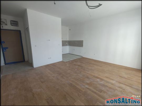 Strogi centar Stare Pazove,novogradnja,040-s1