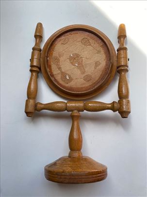 Drveni ram za ogledalo 