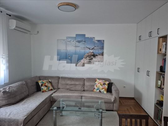 Na prodaju funkcionalan stan 45m2, Višnjička Banja