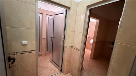 Poslovni prostor na Vasaristu 31.7m2