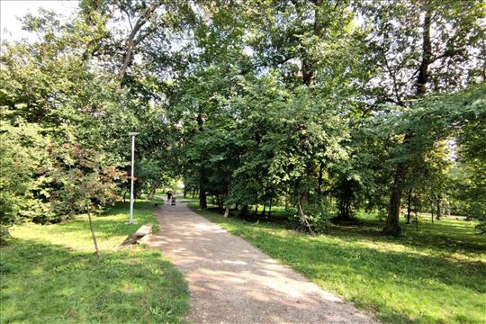 Vozdovac Sumice Ustanicka Pet friendly