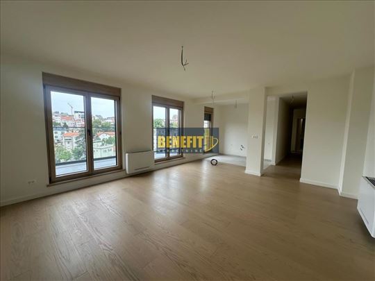 Vračar - ekskluzivan trosoban stan 105m²