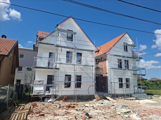  Dupleksi 80m2 i 85m2 - parking i ostava gratis 