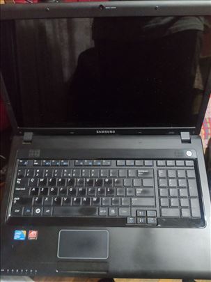 Samsung R720 laptop