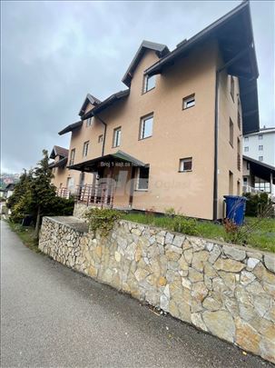 Zlatibor,27 m 2,dvosoban,parking mesto,namešten