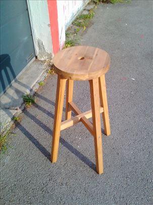 Barska stolica IKEA Skogsta