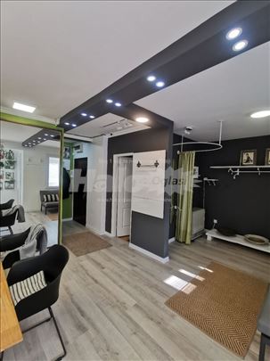 Centar Ceraka 40m2 +5m2