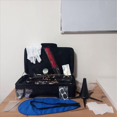 Klarinet Full opremljen - Novo - Bez ulaganja